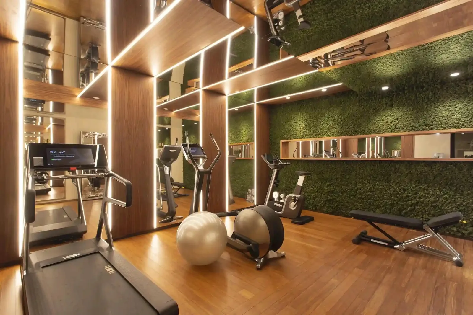Salle de sport du Spa Shiseido à Paris
