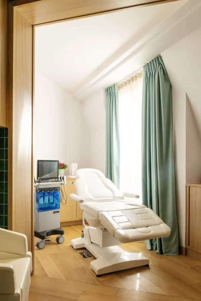 Soin chez Wellness Suite du Scribe