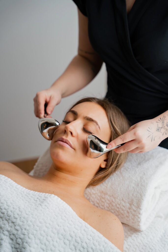Soin du visage chez Wellness Suite du Scribe